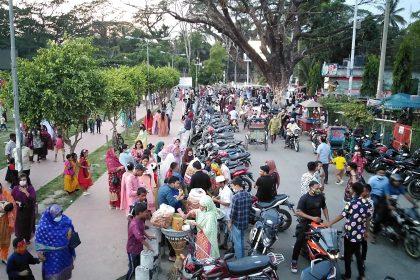 1 16 বরিশালে বিনোদন কেন্দ্র গুলি উপচে পড়ছে ভীড়