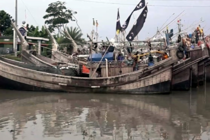 aa ইলিশ ধরায় নিষেধাজ্ঞা: চরম দুর্দশায় জেলে জীবন