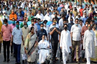 mam পশ্চিমবঙ্গ বিধানসভা নির্বাচন: <br>২০৭টি আসন পেয়ে এগিয়ে তৃণমূল কংগ্রেস