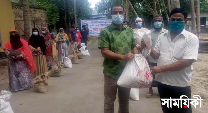 nnnnn নাটোরে ৩৩৩ নাম্বারে ফোন করলেই মিলছে খাদ্য সহায়তা