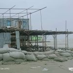 Barishal Photo Illegal encroachment on Kuakata sea beach going on violating order of High Court 1 উচ্চ আদালতের নিষেধাজ্ঞা উপেক্ষা করে কুয়াকাটা সৈকত এলাকায় একের পর এক অবৈধ স্থাপনা নির্মান