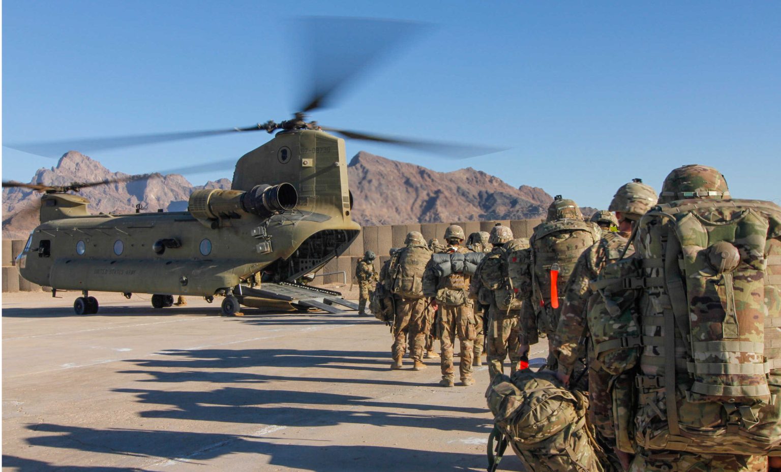 afganista আফগান যুদ্ধের চূড়ান্ত সমাপ্তি, কাবুল ছাড়ল মার্কিন বাহিনী