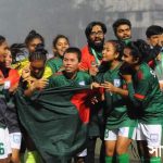 football a অনূর্ধ্ব-১৯ নারী সাফ চ্যাম্পিয়নশিপে ভারতকে হারিয়ে শিরোপা বাংলাদেশের
