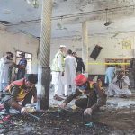 Pakistan পাকিস্তানে মসজিদে বোমা বিস্ফোরণ: নিহতের সংখ্যা বেড়ে ৫৬