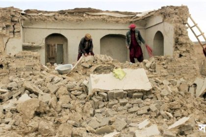 afgan 1 আফগানিস্তানে ভূমিকম্প, মৃতের সংখ্যা বেড়ে এক হাজার
