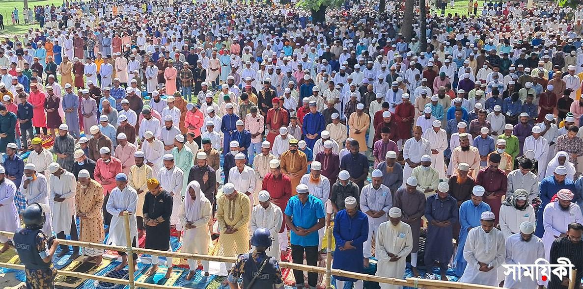 solakiya eid লাখো মুসল্লির উপস্থিতিতে দেশের সর্ববৃহৎ ঈদ জামাত শোলাকিয়ায় অনুষ্ঠিত