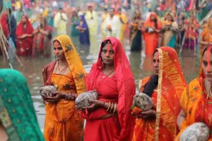 puja ভারতের বিহার রাজ্যে ছট পূজায় পানিতে ডুবে ৫৩ জনের মৃত্যু