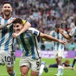 argentia ফুটবল বিশ্বকাপ: মেসি ম্যাজিকে আবারও ফাইনালে আর্জেন্টিনা