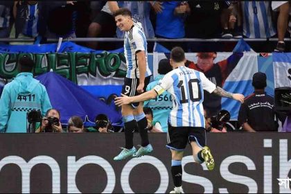 argentina 1 ফুটবল বিশ্বকাপ: মেসি-আলভারেজের গোলে কোয়ার্টার ফাইনালে আর্জেন্টিনা